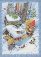 Feliz Año Navidad GNOMO Vintage Tarjeta Postal CPSM #PBL997.ES - Nouvel An
