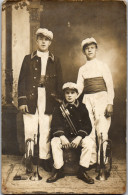 CP Carte Photo D'époque Photographie Vintage Enfant Clairon Musicien Musique  - Other & Unclassified