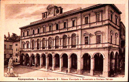 1949-Acquapendente Piazza V Emanuele II Palazzo Municipale E Monumento A Girolam - Viterbo