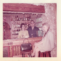 PHOTO ORIGINALE AL 1 - FORMAT 9 X 9 - ITALIE - VINTIMILLE - VENTIMIGLIA - LA GROTTA - JUIN 1964 - Places