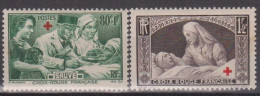 France N° 459 Et 460 Avec Charniéres - Unused Stamps