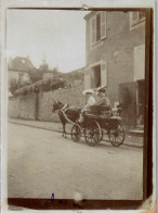Photographie Photo Vintage Snapshot Anonyme Mode Groupe Calèche Attelage Femme  - Eisenbahnen