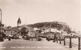 HASTINGS -- East Parade And Life Boat House - Hastings