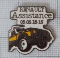 Pin's Renault Assistance Jeep Cherokee - Renault