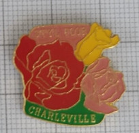 Pin's STYL FLOR Charleville Fleur Fleuriste 08 Ardennes - Other & Unclassified