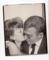 Snapshot Photomaton Photo Identité Photobooth Femme Homme Couple Amour Rare Baiser Kiss 50s 60s - Personnes Anonymes