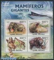 Guinea Bissau 2012 Large Mammals 4v M/s, Mint NH, Nature - Animals (others & Mixed) - Bears - Elephants - Giraffe - Se.. - Guinea-Bissau