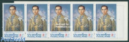 Thailand 1988 King Bhumibol Booklet, Mint NH, History - Kings & Queens (Royalty) - Stamp Booklets - Familles Royales