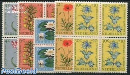 Netherlands 1960 Flowers 5v, Blocks Of 4 [+], Mint NH, Nature - Flowers & Plants - Ongebruikt