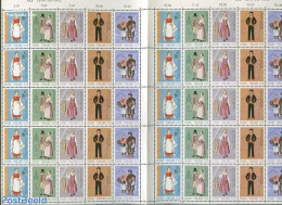 Finland 1972 Costumes Sheet (with 10 Sets), Mint NH, Various - Costumes - Ungebraucht