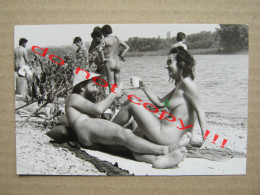 Nudist Beach - Yugoslavia ( 1984 ) - Anonymous Persons
