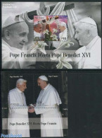 Saint Vincent & The Grenadines 2014 Mustique, Pope Francis Meets Pope Benedict XVI 2 S/s, Mint NH, Religion - Pope - R.. - Pausen