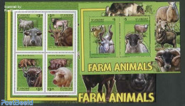 Saint Vincent 2014 Farm Animals 2 S/s, Mint NH, Nature - Animals (others & Mixed) - Cattle - St.Vincent (1979-...)
