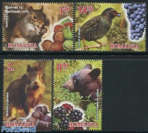 Romania 2014 Fruits & Animals 4v, Mint NH, Nature - Animals (others & Mixed) - Bears - Birds - Fruit - Unused Stamps