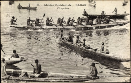 CPA Dakar Senegal, Piroguiers Am Fluss - Sénégal
