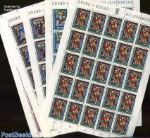 Luxemburg 1972 Caritas 5 M/ss, Mint NH, Religion - Christmas - Art - Stained Glass And Windows - Unused Stamps