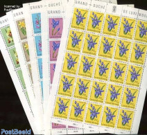 Luxemburg 1976 Caritas 5 M/ss, Mint NH, Nature - Religion - Flowers & Plants - Christmas - Unused Stamps