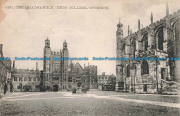 R671984 Windsor. The Quadrangle. Eton College - Monde
