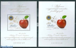 Poland 2014 Apple, 2 Special S/s (perf And Imperf), Mint NH, Nature - Fruit - Neufs