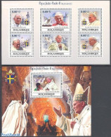 Mozambique 2009 Pope John Paul II 2 S/s, Mint NH, Religion - Pope - Religion - Pausen