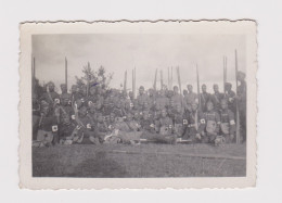 Ww2 Bulgaria Bulgarian Soldiers, Military Field Medic Squad, Portrait With Equipment, Vintage Orig Photo 8.6x6cm. /34788 - Guerre, Militaire