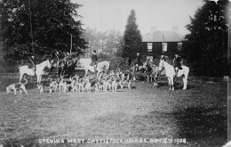 P-24-Bi.-3089 : CHASSE A COURRE. VENERIE.  OPENING MEET CATTISTOCK HOUNDS NAY 1908. ROYAUME-UNI - Chasse