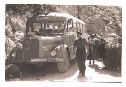 Croatie - Voyage Yougoslavie 1951 - AUTOBUS DES TOURISTES, Effondrement De La Route - Photographie Ancienne 6,8 X 9,8 Cm - Croatie