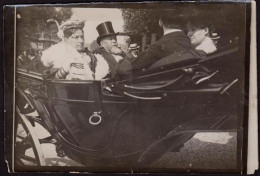 Photographie Ancienne Armand Fallières Dans Une Voiture, Futur Président De La République, 1905 Ou 1906 / Cf Verso - Lugares