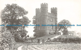 R672906 Ilford Castle. Redbridge Public Libraries. 1900 - Monde