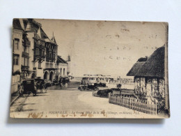 Carte Postale Ancienne (1927) Pourville Le Grand Hôtel De La Mer (Ménage, Architecte) Anciens Véhicules - Other & Unclassified