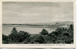 AUSTRALIA - QUEENSLAND - TOWNSVILLE - OVERLOOKING HARBOUR AND WHARVES FROM STRAND RP - Townsville