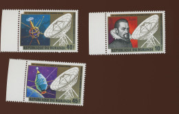 1981. Kepler. Telecom. Cob 876/878. Sc 586/588. Y&T.          Mint NH - Unused Stamps