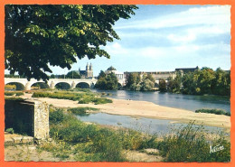 37 TOURS La Loire Pont Wilson , Bibliothèque Municipale Et Cathédrale St Gatien , Dentelée Carte Vierge TBE - Tours