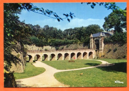 54 LONGWY La Porte De France Et Les Remparts CIM  Carte Vierge TBE - Longwy