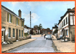 76 LA FEUILLIE Arrivée Route De Fleury  Voitures 2 Cv  Dentelée CIM Carte Vierge TBE - Other & Unclassified