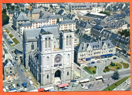 61 FLERS  Vue Générale Aérienne Et Eglise Saint Germain Carte Vierge TBE - Flers
