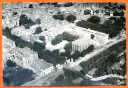 84 AVIGNON Vue Aerienne Sur Les Casernes Haut Poul CIM Carte Vierge TBE - Avignon