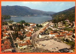 88 GERARDMER Vue Aérienne Place De La Gare Et Le Lac Carte Vierge TBE - Gerardmer