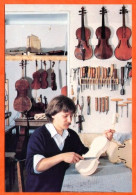 88 MIRECOURT Maitre Luthier Atelier Violon Violons N° 1 Lutherie Vieux Métiers Carte Vierge TBE - Mirecourt