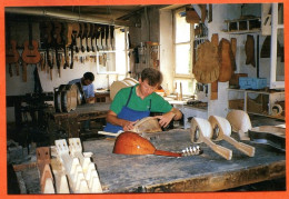 88 MIRECOURT Mattaincourt Métier Luthier Guitare Mandoline Mirecourt Vieux Metiers Carte Vierge TBE - Mirecourt