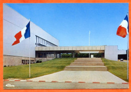 88 VITTEL Entrée Du Centre Pierre De Coubertin CIM Carte Vierge TBE - Contrexeville