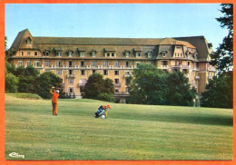 88 VITTEL  Hotel Ermitage Et Le Golf Golfeurs  CIM Carte Vierge TBE - Contrexeville