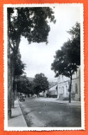 88 SAULXURES SUR MOSELOTTE Avenue Jules Ferry Voiture Edit Wenger Carte Vierge TBE - Saulxures Sur Moselotte