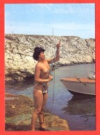 CP NU 1 Fille Nue Peche Sous Marine Naturisme Nude Sexy Girl Naturiste Seins Nus Carte Vierge TBE - Pin-Ups