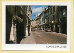 39. LONS LE SAUNIER – La Rue Du Commerce / Vieilles Voitures (voir Scan Recto/verso) - Lons Le Saunier