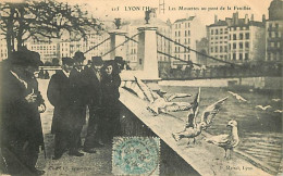 69 - Lyon - Les Mouettes Au Pont De La Feuillée - Animée - Oblitération Ronde De 1908 - Etat Léger Pli Visible - CPA - V - Sonstige & Ohne Zuordnung