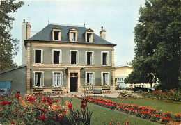 14 - Bernières Sur Mer - Maison Familiale U.N.C.M.T. - Closerie Des Djinns - Fleurs - CPM - Voir Scans Recto-Verso - Other & Unclassified