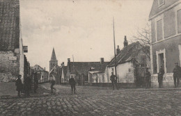 MIL3349  -  FRANCE --  RUE CAMBRAI  --  DEUTSCHE SOLDATEN  --  UNKNOWN PLACE . -  FELDPOST  -  1917 - War 1914-18