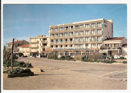 66 - CANET PLAGE - Hôtel Restaurant " LE PATIO "  Face à La Mer - Canet Plage