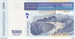 Billet De Madagascar 5000 Ariary    - Neuf - Madagaskar